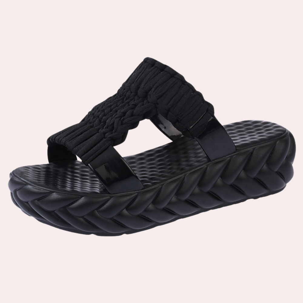 Lia - Stijlvolle gevlochten sandalen voor een zomerse look