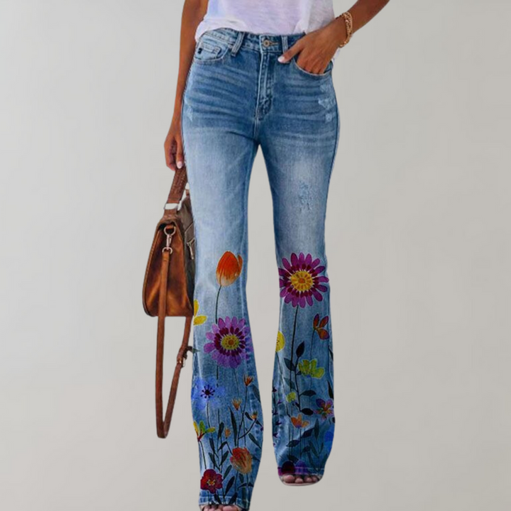 Flare broek met knopen